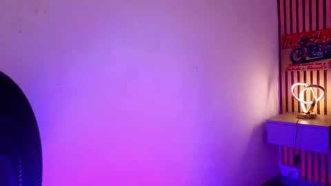 karla online show from April 24, 12:30 pm