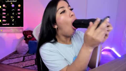 karol online show from December 12, 11:25 pm