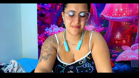    online show from March 30, 12:05 pm