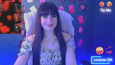 Caroline online show from March 15, 12:40 pm