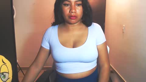 Snapshot of karolinecute chatting on February 26, 4:08 am karolinecute online show from February 26, 4:08 am