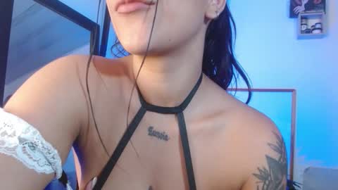 Caro online show from October 28, 1:50 pm