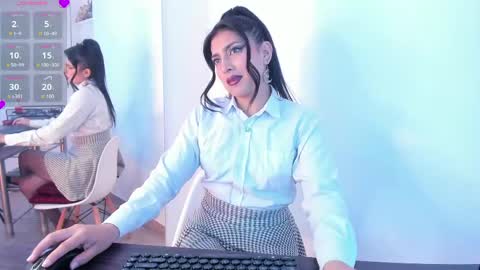 Kasandra Grant online show from April 14, 5:57 pm