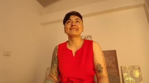 kat paradisse online show from March 25, 12:08 pm