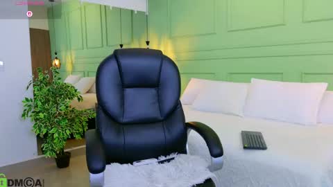 Kat online show from April 13, 12:17 pm