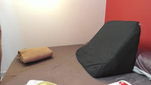 Kate  online show from January 10, 11:26 am