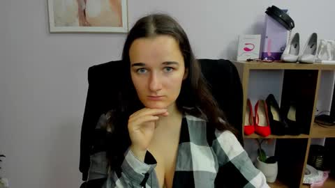 Snapshot of katedesire chatting on October 11, 6:40 am Kate  online show from October 11, 6:40 am