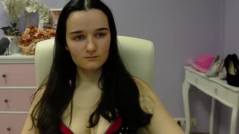 Snapshot of katedesire chatting on March 8, 11:24 am Kate  online show from March 8, 11:24 am