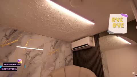 Im Katherine but call me Kate  online show from February 26, 11:53 am