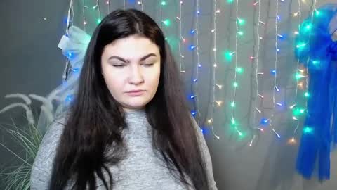 Kate Nils online show from November 9, 3:08 pm