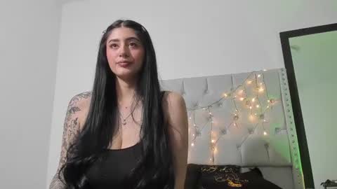 love meeee online show from July 25, 10:50 pm