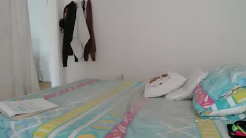 katherine_rodas2 online show from February 26, 9:39 pm