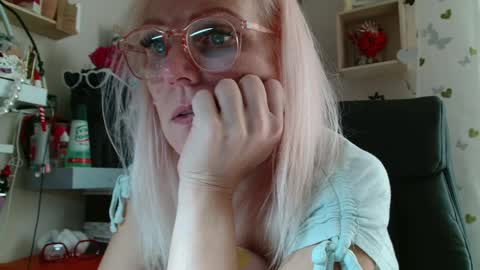 Kathleen online show from June 7, 7:48 am