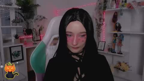 Katia  online show from October 31, 7:12 am