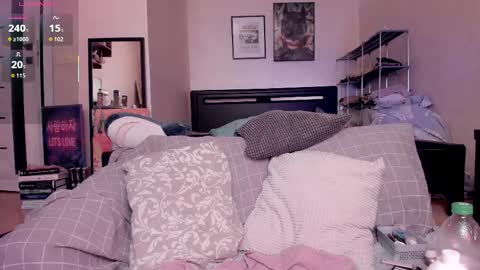 katkittykate online show from May 23, 4:33 am