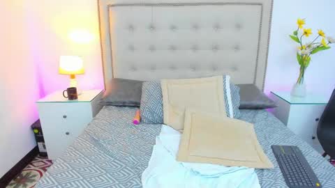 Snapshot of kattagoez chatting on September 23, 4:49 pm kattagoez online show from September 23, 4:49 pm