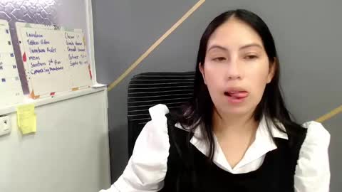 KATY online show from February 11, 11:31 am