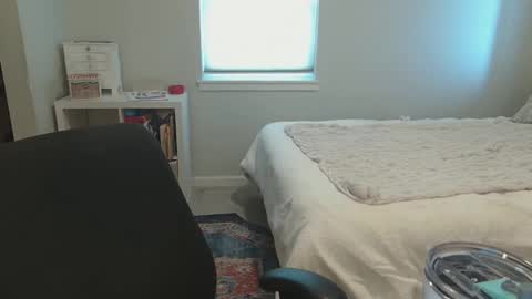 Katy online show from April 17, 9:50 pm