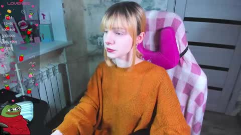 Snapshot of kawaii_power_uwu chatting on February 21, 10:28 am Kira-chan  online show from February 21, 10:28 am