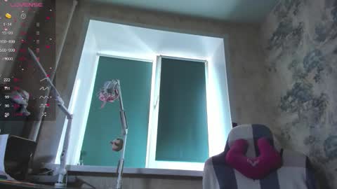 Snapshot of kawaii_power_uwu chatting on September 19, 9:19 am Kira-chan  online show from September 19, 9:19 am