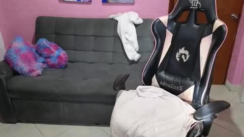 keeiity_moon online show from February 24, 8:40 pm