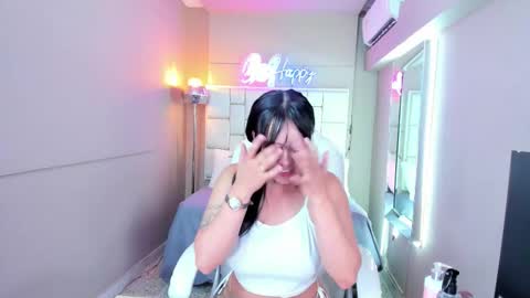 Keily online show from February 24, 7:01 pm