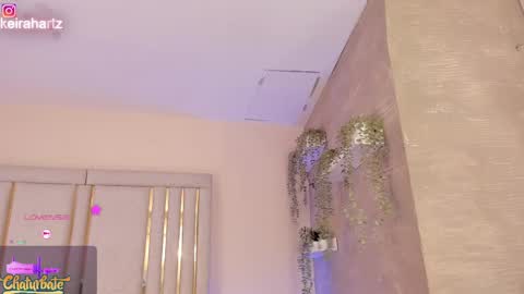 keirahartz online show from April 16, 8:08 pm