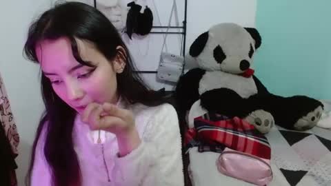 Snapshot of keity_russo03 chatting on October 6, 8:02 pm annie rosse16 online show from October 6, 8:02 pm