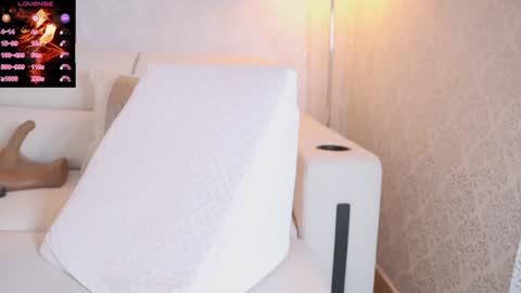 vanessa online show from February 21, 5:46 pm