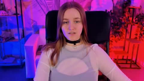 kelly online show from February 21, 1:44 pm