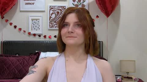 Kelly Stoneys online show from February 15, 5:45 pm