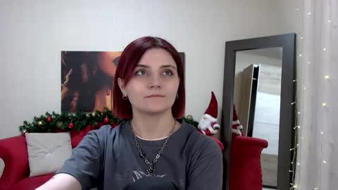 Kelly Stoneys online show from November 29, 7:01 am