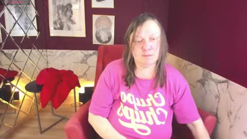 Kelly online show from April 4, 8:13 am