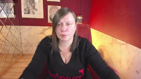 Kelly online show from November 30, 1:26 pm