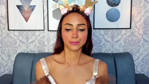 Snapshot of kelsey_foxyy chatting on December 24, 6:50 pm Kelsey online show from December 24, 6:50 pm