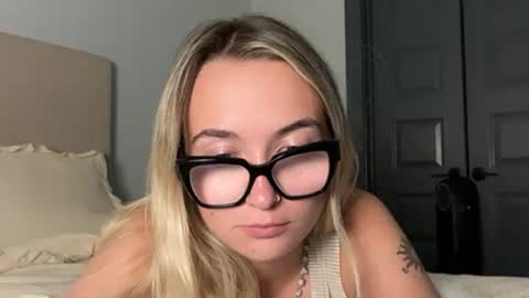 Kelsey Blu online show from May 29, 11:14 pm