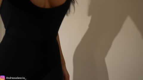 Snapshot of kendall_ruiiz chatting on March 7, 6:22 pm Andrea online show from March 7, 6:22 pm