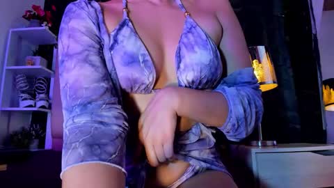 kendall_saenz online show from February 24, 8:29 pm