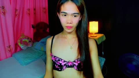 HAPPY BIRTHDAY TO ME online show from April 10, 4:13 pm