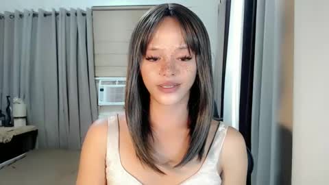 kendra_lunaxx online show from March 3, 7:25 am