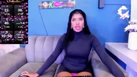 kendrachavez_ online show from March 21, 7:30 pm