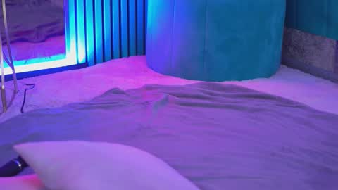 Kendra online show from November 29, 4:11 pm