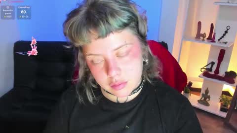 Kenzie online show from November 13, 5:39 am