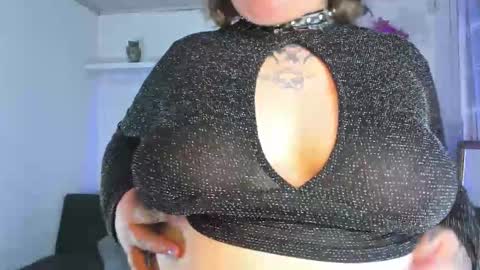 Kenzie online show from November 17, 4:57 am