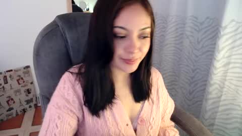 Snapshot of khal_girl chatting on February 22, 2:27 pm Liss online show from February 22, 2:27 pm