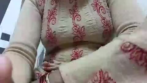 khushisinghh online show from January 19, 1:01 pm