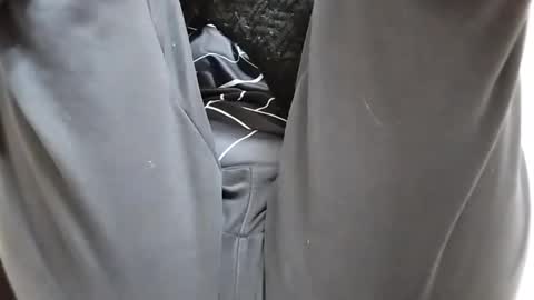 khushisinghh online show from December 28, 3:04 am