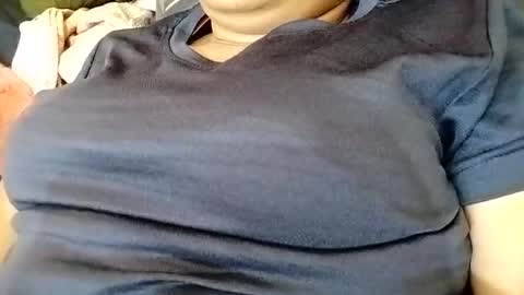 khushisinghh online show from December 3, 4:35 am