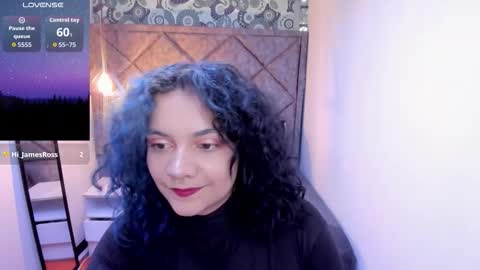 kiara Cruz online show from October 27, 8:36 pm