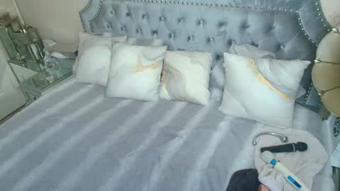 Kia Rose online show from March 10, 8:13 pm